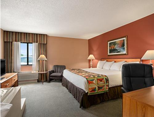 Hotel Baymont Inn & Suites - Sullivan