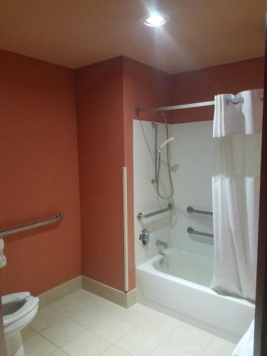 Hotel Baymont Inn & Suites - Sullivan