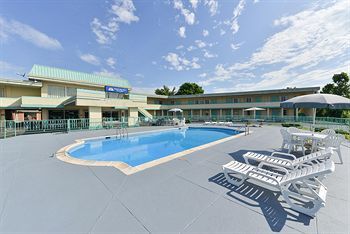 Motel Americas Best Value Inn Suites South Boston