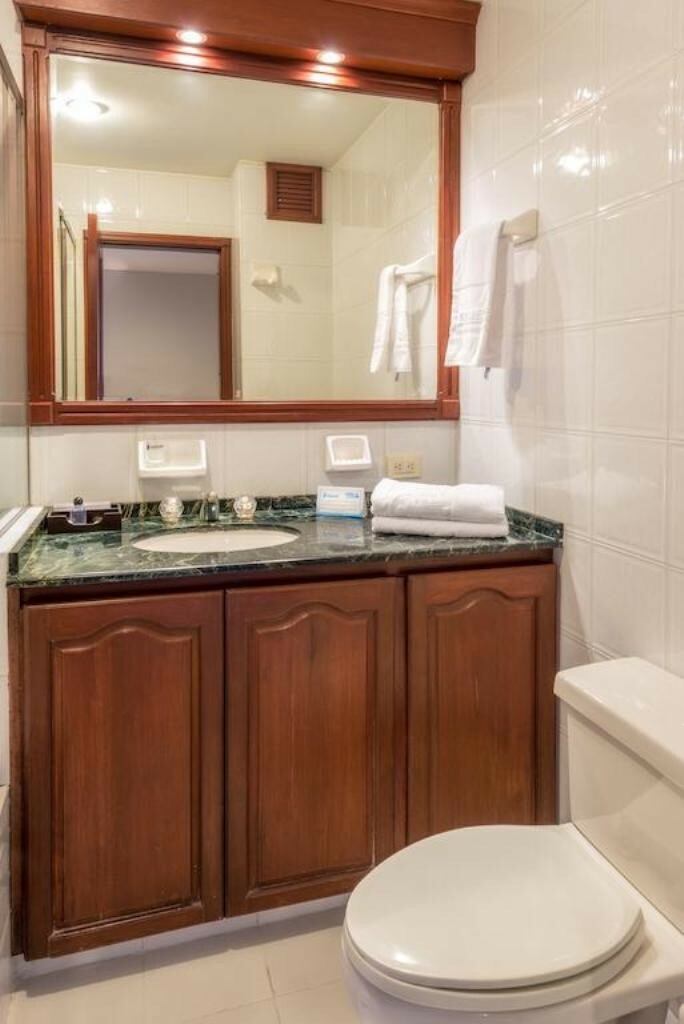 Hotel Travelers Suites Juanamb�