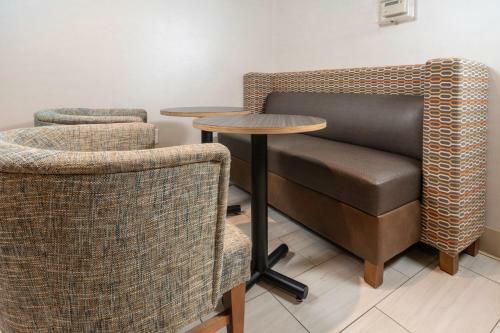Hotel Holiday Inn Express Rochelle