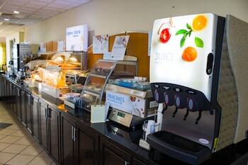 Holiday Inn Express Hotel & Suites Morehead City