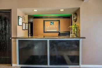 Hotel Quality Inn & Suites West Bend