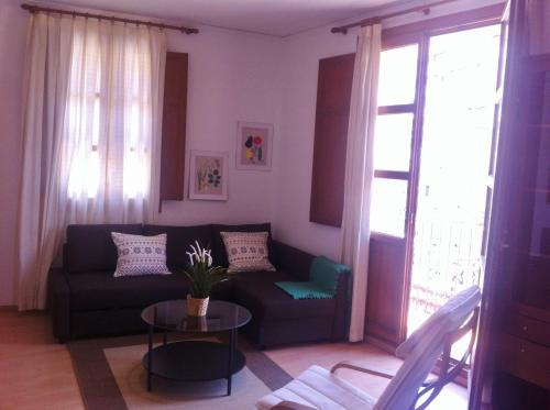 Sunny Apartment Central Market