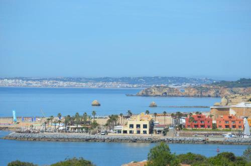 Villa De Charme Encosta Da Praia