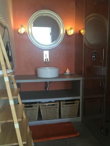 Villa De Charme Encosta Da Praia