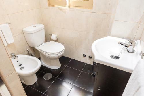 Hostal Almada