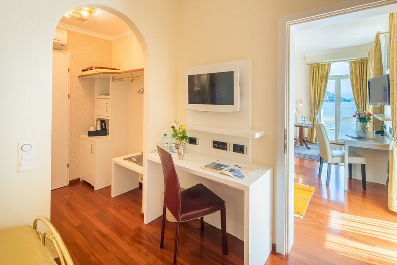 Best Western Hotel Bellevue Au Lac