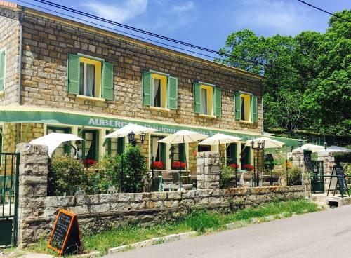 Posada Hotel Restaurant La Chataigneraie