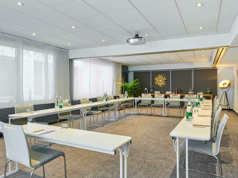 Hotel Mercure Paris 15 Porte de Versailles
