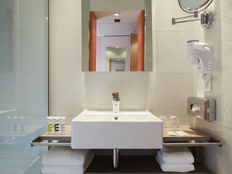Hotel Mercure Paris 15 Porte de Versailles