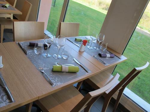 Best Hotel Reims Croix Blandin