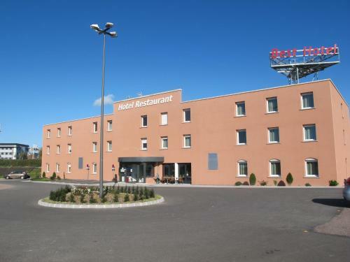 Best Hotel Reims Croix Blandin