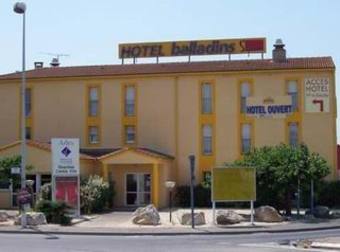 Hotel H�tel Balladins Arles