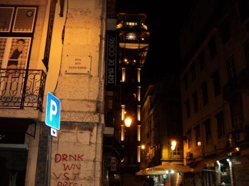 Hostal Rossio Alojamento Local