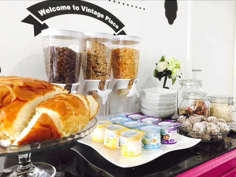 Hostal Vintage Place - Azorean Guest House