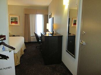Holiday Inn Express Hotels Cloverdale (greencastle)