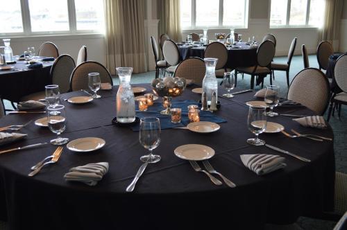 Hotel Inn At Harbor Shores