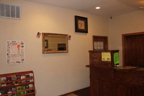 Motel Oak Hill Inn And Suites