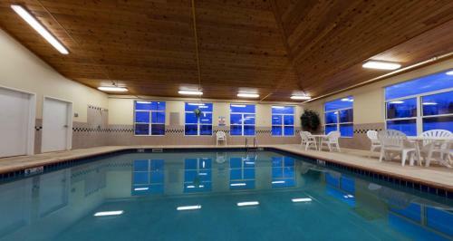 Hotel Country Inn & Suites Houghton