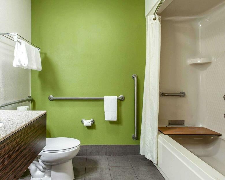 Hotel Sleep Inn & Suites Austinburg