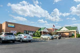 Clarion Hotel Marina & Conference Center