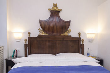 Altstadt Hotel