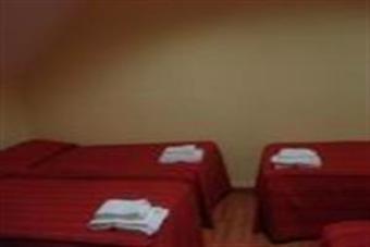 Pension Residencial Castromira I - Hostel