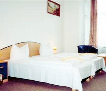 Hotel Adam