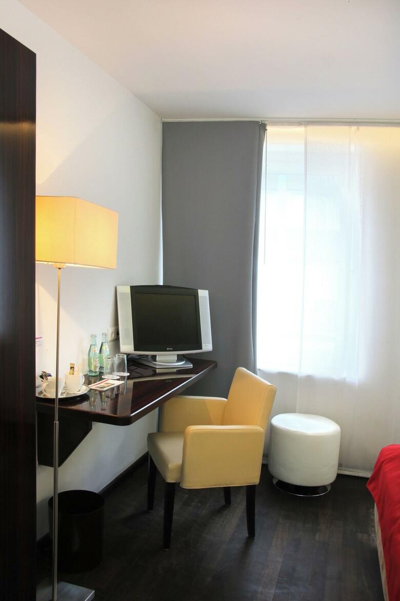 Helvetia Hotel Munich City Center