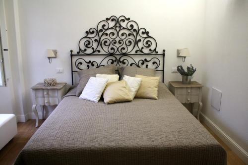 Hostal La Dimora Del Conte Bracco B.