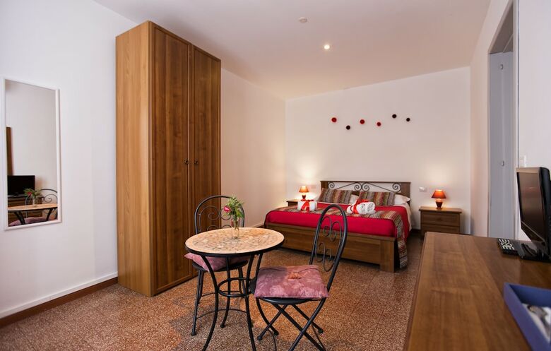 B&B Benebenniu