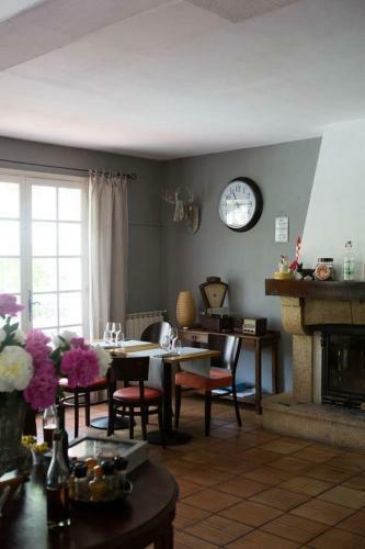 Bed & Breakfast Les Jardins De La Livr�e