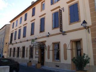 Logis Hotel Moderne Et Pigeon