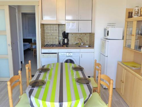 Apartment Av. Des Corsaires Saint Pierre La Mer