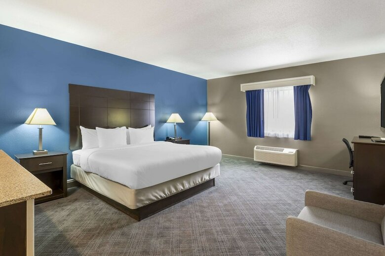 Hotel Baymont Inn Mundelein