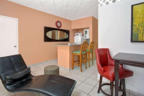 Hotel Knights Inn Hallandale