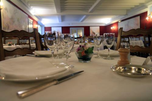 Hotel H�tel-restaurant Eychenne