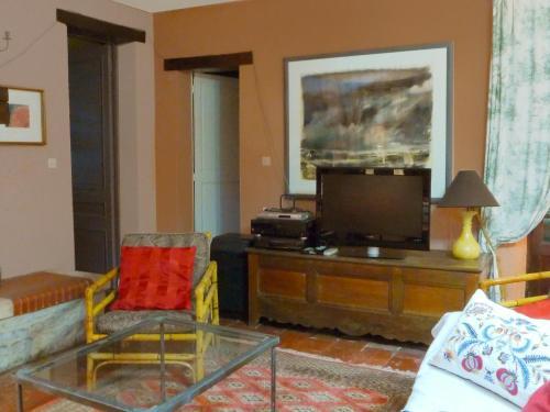 Holiday Home Les Londes Tour En Bessin