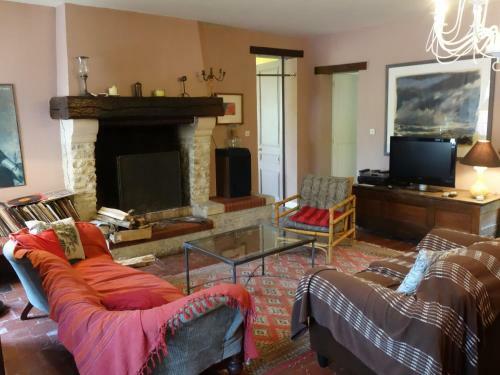 Holiday Home Les Londes Tour En Bessin