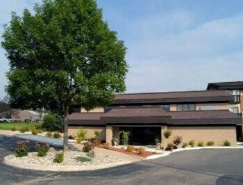 Motel Grand Seasons Hotel