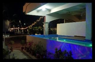 Hotel Marina Banderas Suites