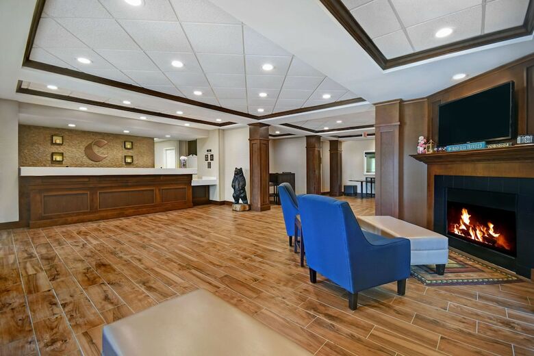Hotel Comfort Inn & Suites Wilton