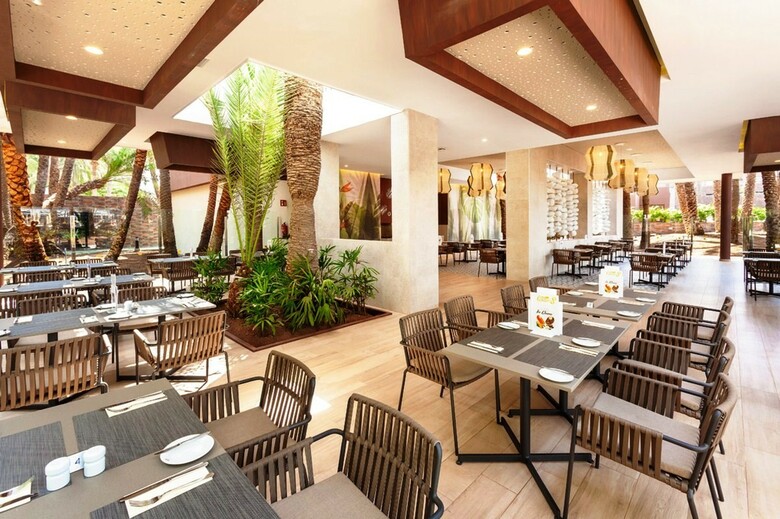 Hotel Riu Palace Oasis