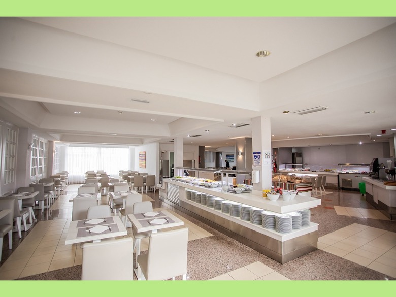 Hotel Servatur Waikiki