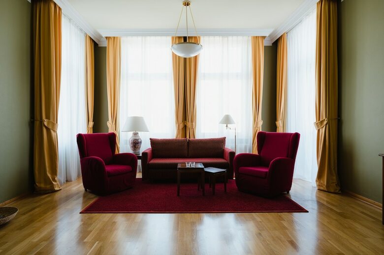Hotel Louisa`s Place