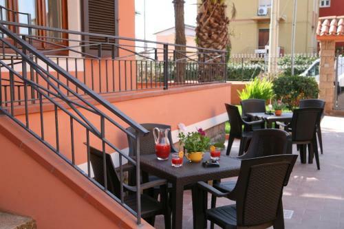 Hostal Villa Marogna