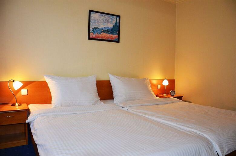 Hotel Austria Suites