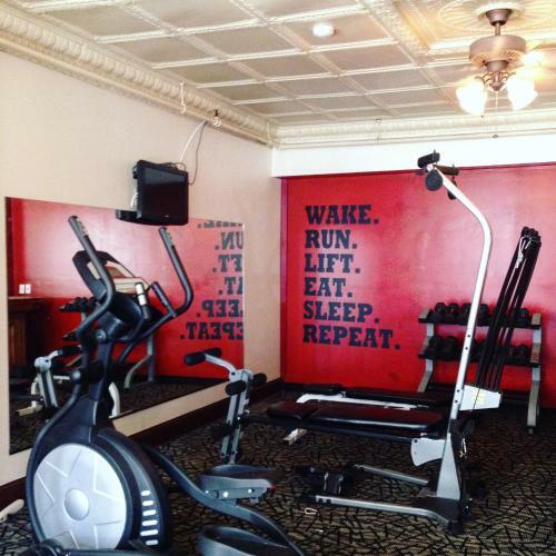 St. Charles Hotel - Hudson