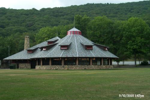 Hotel Overlook Lodge At Bear Mountain